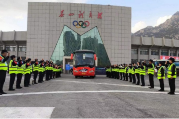 泰山义警